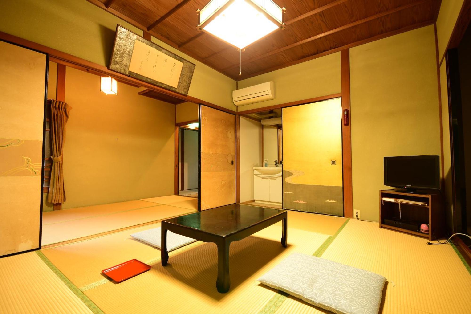 Hotel Koyasan Shukubo Fugenin Exterior foto